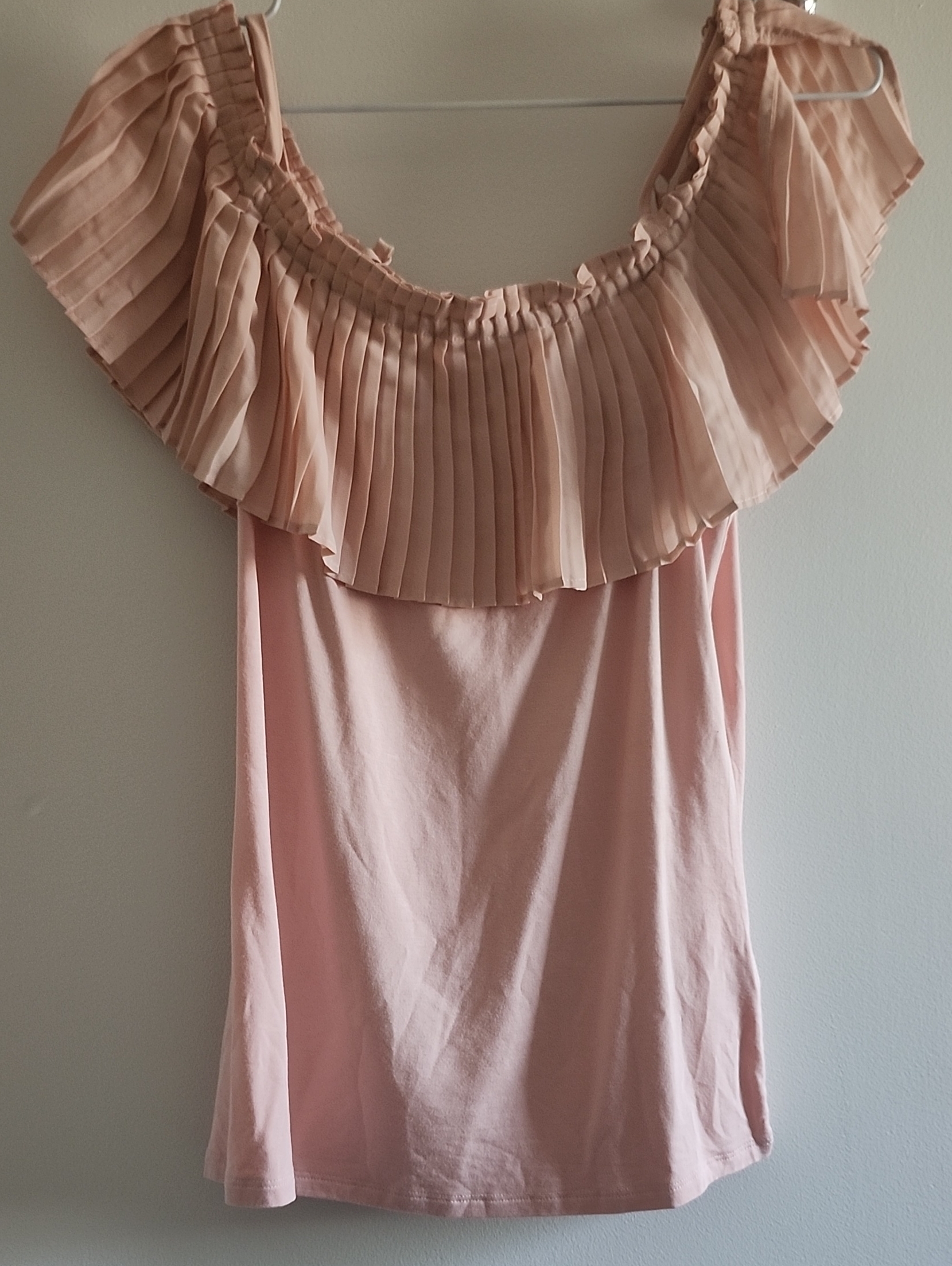 Rw&Co. Pleated Off-Shoulder Tank In Light Pink